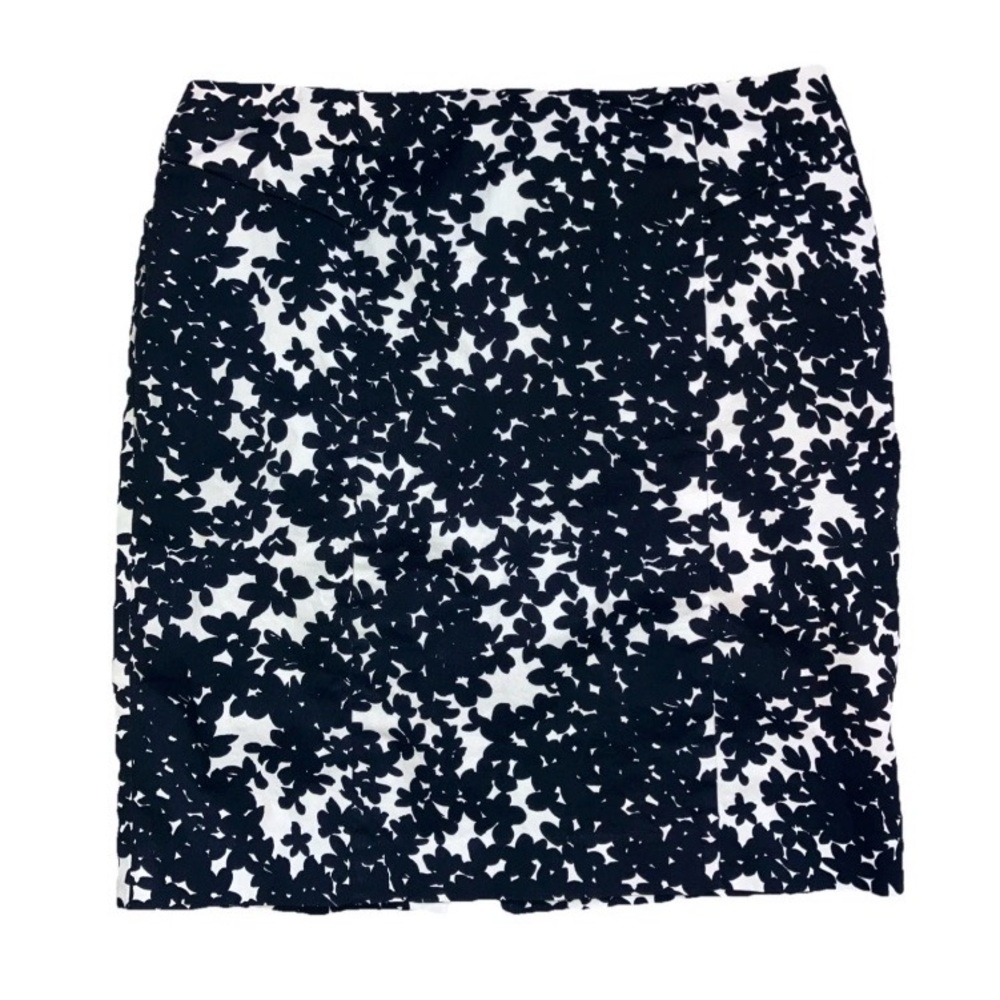 Ann Taylor Skirt Womens Size 10 Black And White Floral Print Straight Pencil